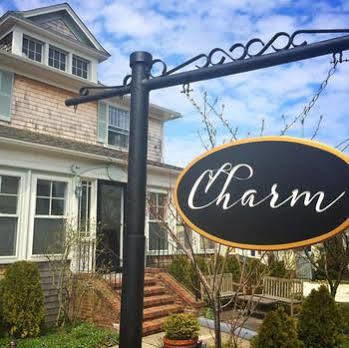 Charm Hotel โพรวินซ์ทาวน์ ภายนอก รูปภาพ